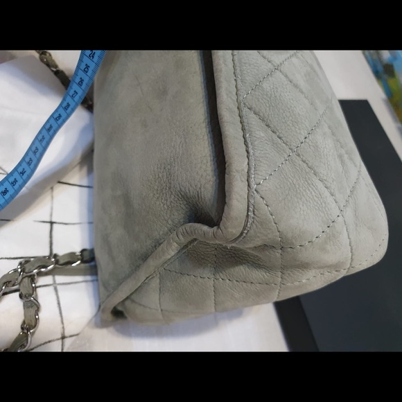 CHANEL BAG - Picture 6 of 15